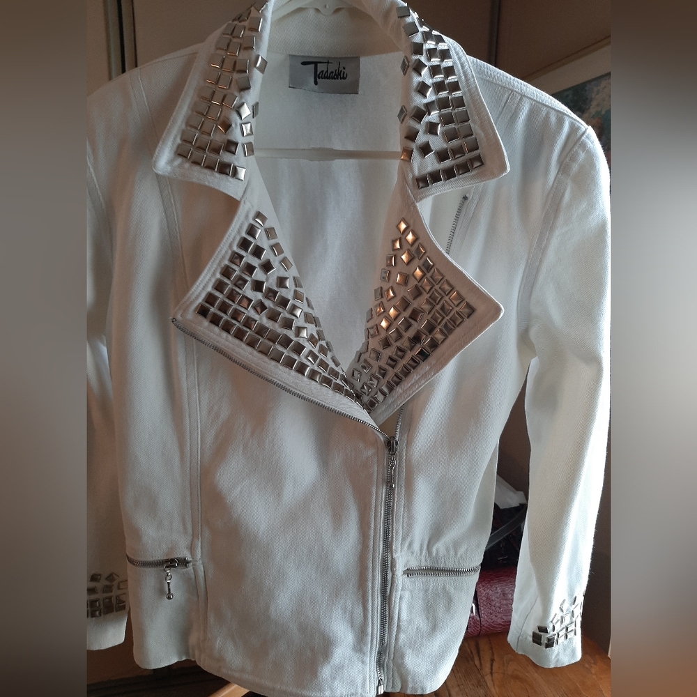 Tadashi vintage rare jacket and skirt